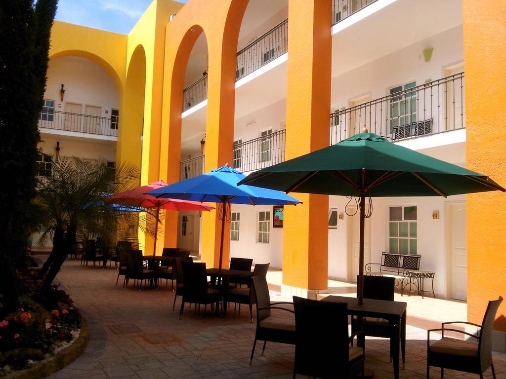 Happy Express Hotel Oaxaca Exteriör bild