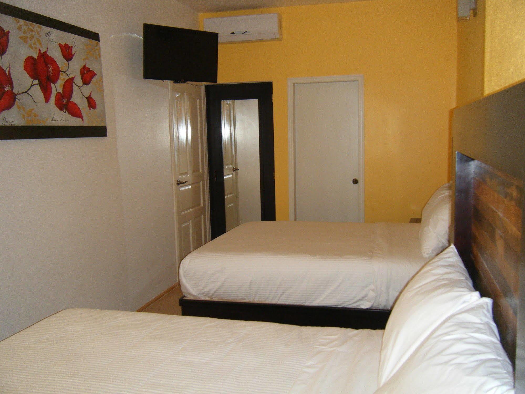 Happy Express Hotel Oaxaca Exteriör bild